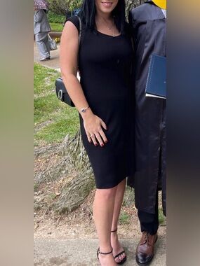 Adrienne Vittadini Sleek Black Midi Sheath Dress